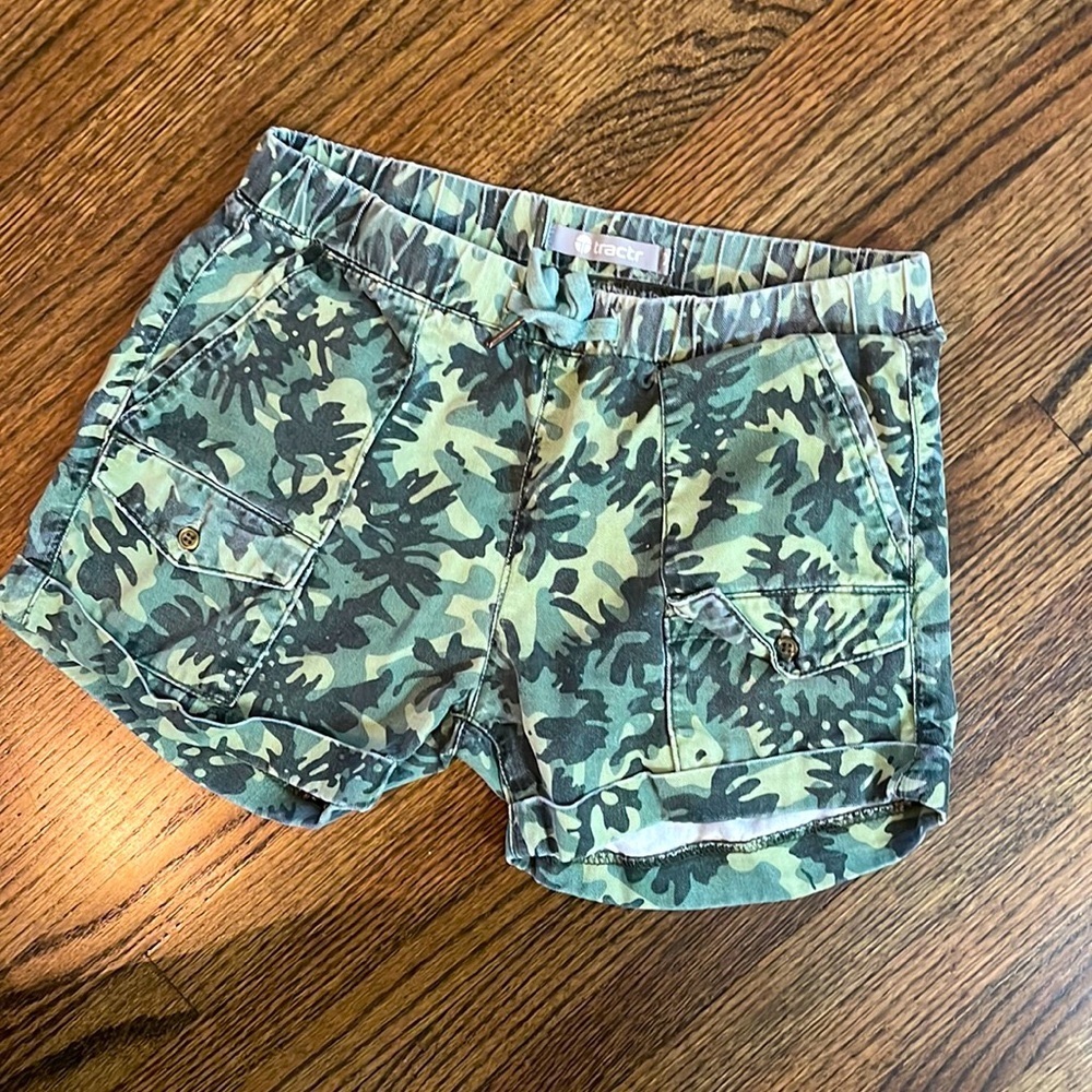 Tractr Camo Shorts Big Girls Size 10